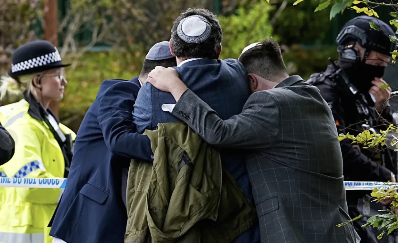 Manchester'da korkunç sinagog saldırısı