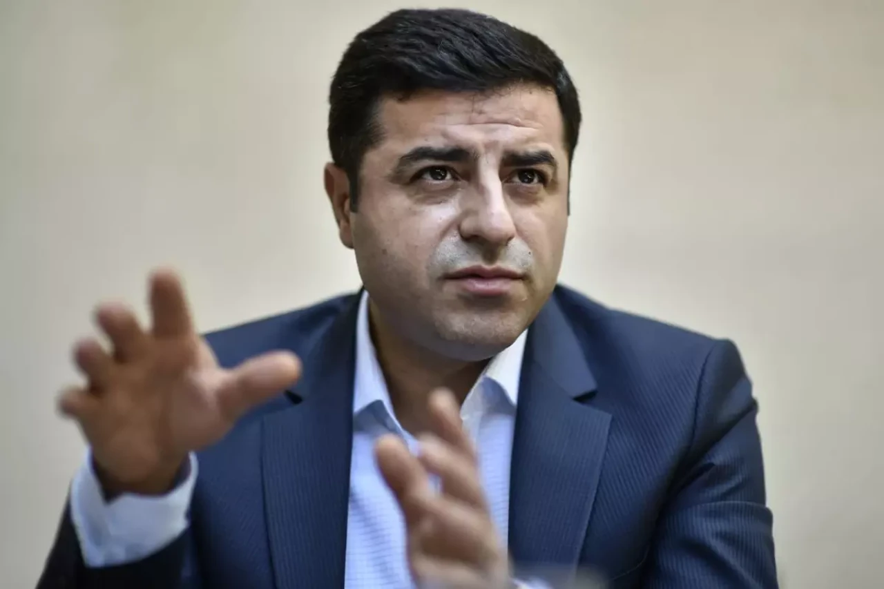 Kulisler yangın yeri: Selahattin Demirtaş, o tarihte tahliye edilebilir