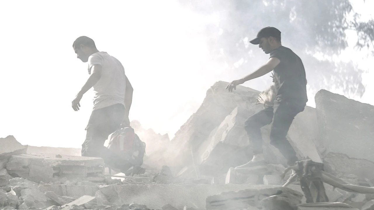 İsrail Gazze’yi vurdu: Aralarında bebeklerin de olduğu 15 kişi hayatını kaybetti