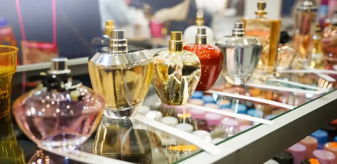 Kadınların vazgeçilmez parfüm markası milyarlarca liraya satıldı
