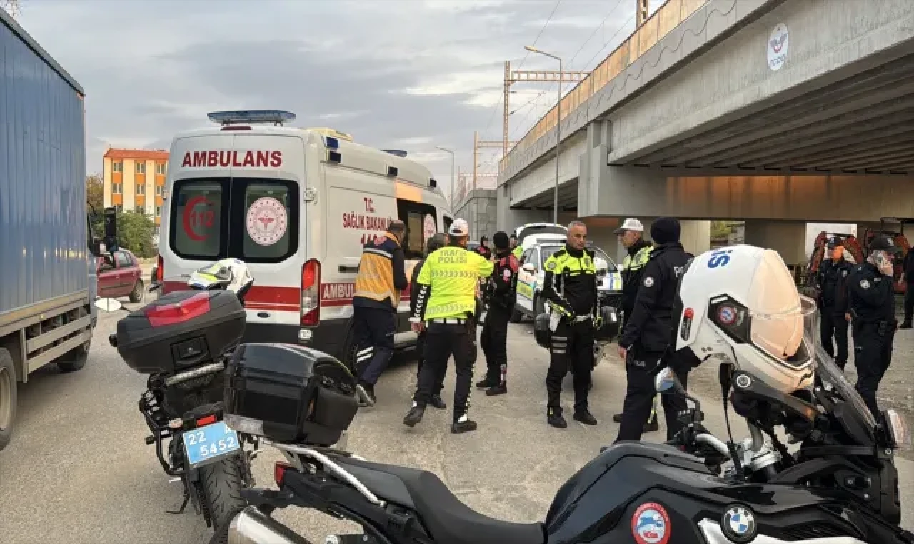 Kadıköy’de korkutan kaza: Oyuncu İrem Helvacıoğlu yaralandı