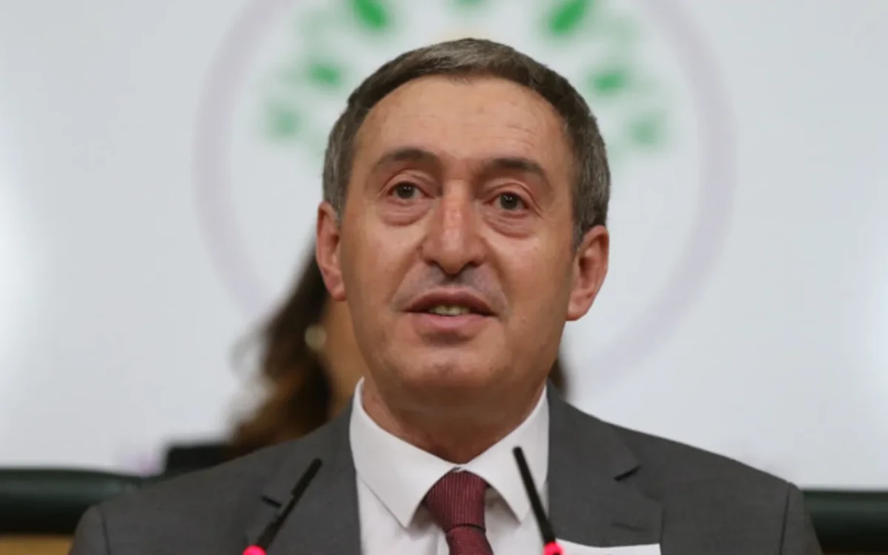 Tuncer Bakırhan: “Barış Süreci 86 milyonun ortak geleceği içindir”