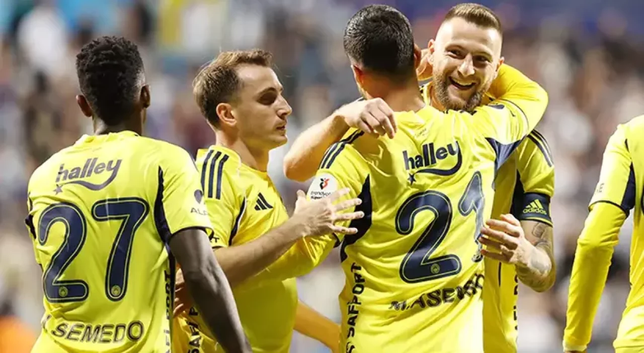 Fenerbahçe-Rizespor maçı ne zaman, saat kaçta? Muhtemel ilk 11'ler netleşiyor