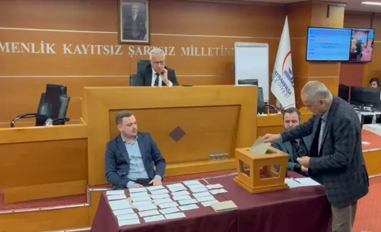 Bayrampaşa Belediyesi'ndeki olaylı seçimde kazanan belli oldu