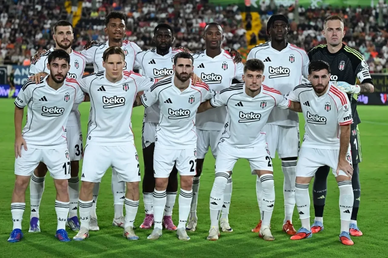 Beşiktaş’ta ayrılık rüzgarı: Mert Günok ve Uduokhai sezon sonunda veda ediyor