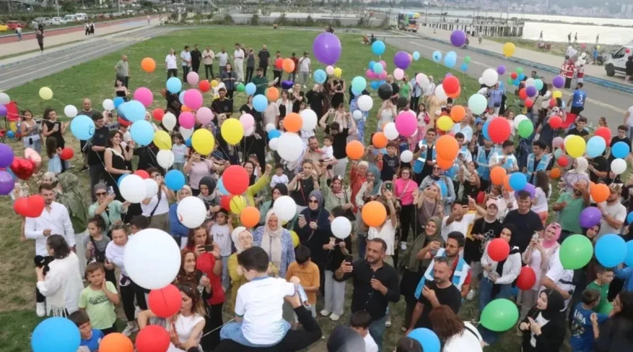 Minik savaşçıya anlamlı kutlama! Balonlar havada süzüldü