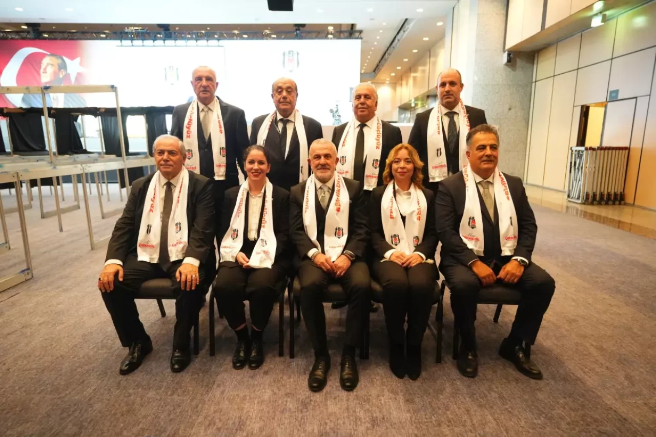 Beşiktaş’ın Yeni Divan Kurulu Başkanı Ahmet Ürkmezgil oldu