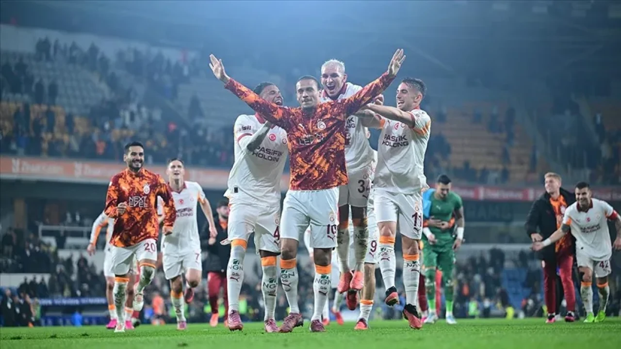 Galatasaray, Başakşehir’i 2-1 mağlup etti