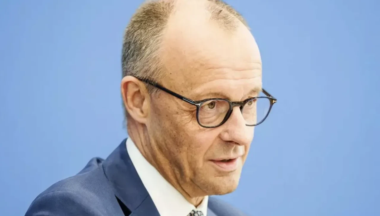 Merz’in göçmen açıklamaları Almanya’da protestolara sebep oldu