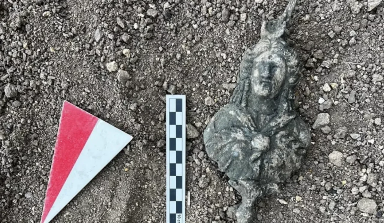 150 yıl sonra yeni bir büst: Gümüşhane’de Mısır Tanrıçası İsis bulundu