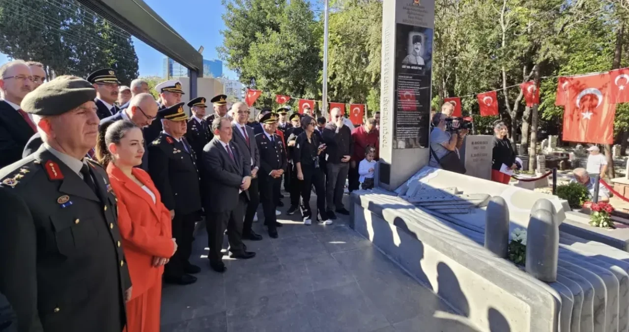 Denizlerde Türk imzası: 36 dakikada bir uçak gemisi battı