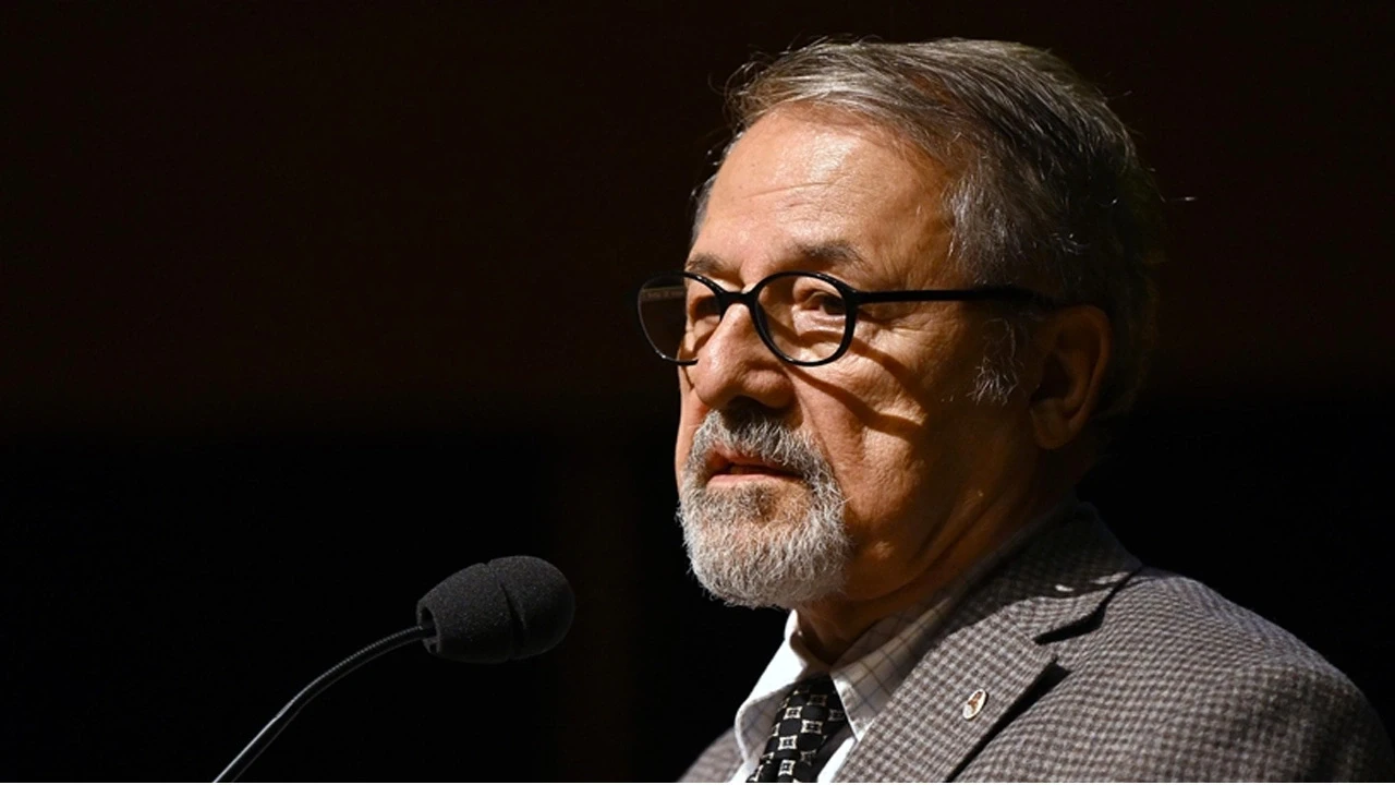 Naci Görür’den Çanakkale depremleri için kritik uyarı: “Fay güney kolda geriliyor”