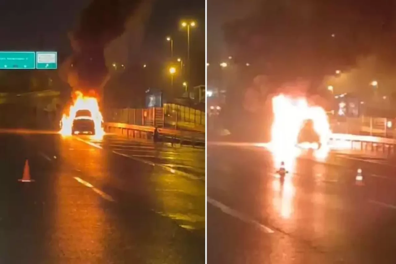 15 Temmuz Şehitler Köprüsü'nde otomobil alev alev yandı