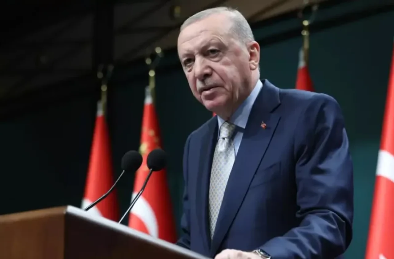 Cumhurbaşkanı Erdoğan, KKTC'de seçimi kazanan Tufan Erhürman'ı tebrik etti