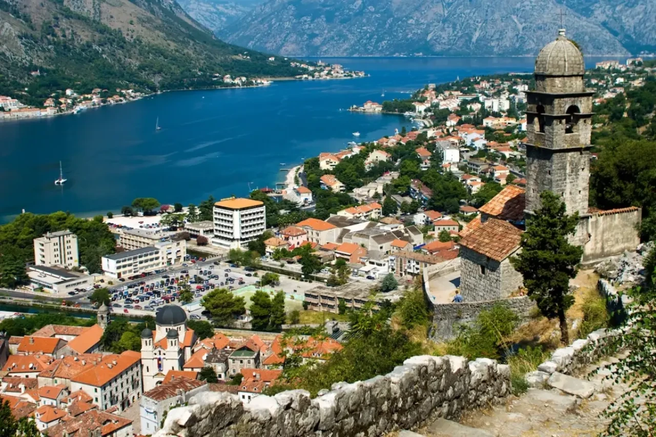 Başbakan Türkiye kararını duyurdu: Vizesiz seyahati askıya alıyoruz