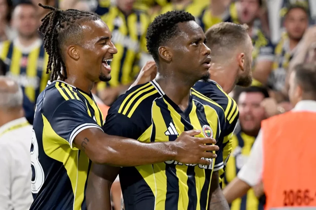 Fenerbahçe'de bu sezon bir ilk: Sakat oyuncu kalmadı