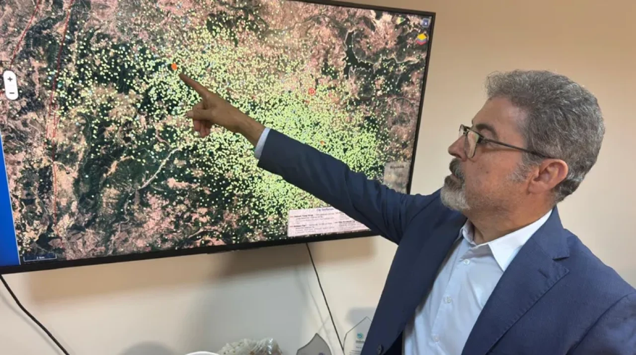 Prof. Dr. Sözbilir'den "deprem fırtınası" uyarısı: Evlere girmeyin!