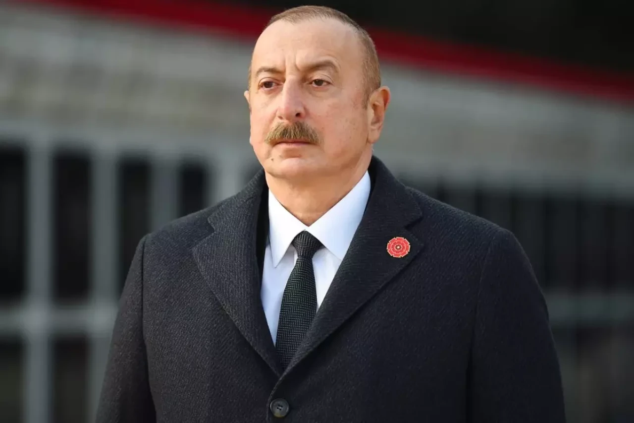 Rus basınından olay iddia! Putin Aliyev'i aradı, darbe girişimi son anda engellendi