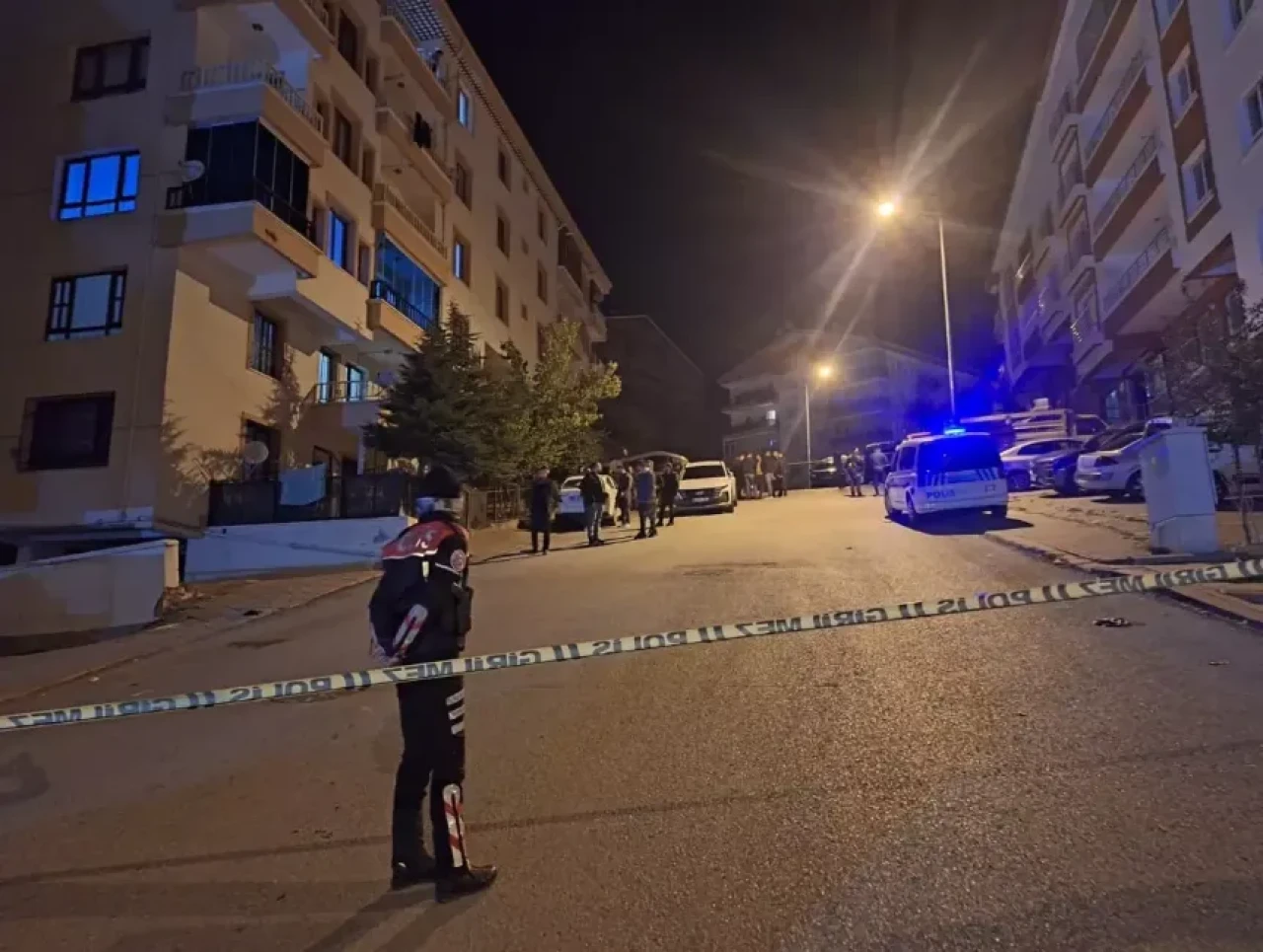 Ankara'da polisi yaralayan şüphelinin evinde esrar bulundu