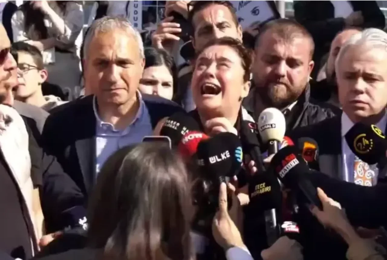 Karar sonrası anne Yasemin Minguzzi fenalaştı: 'Ben artık sadece ilahi adalete güveniyorum'