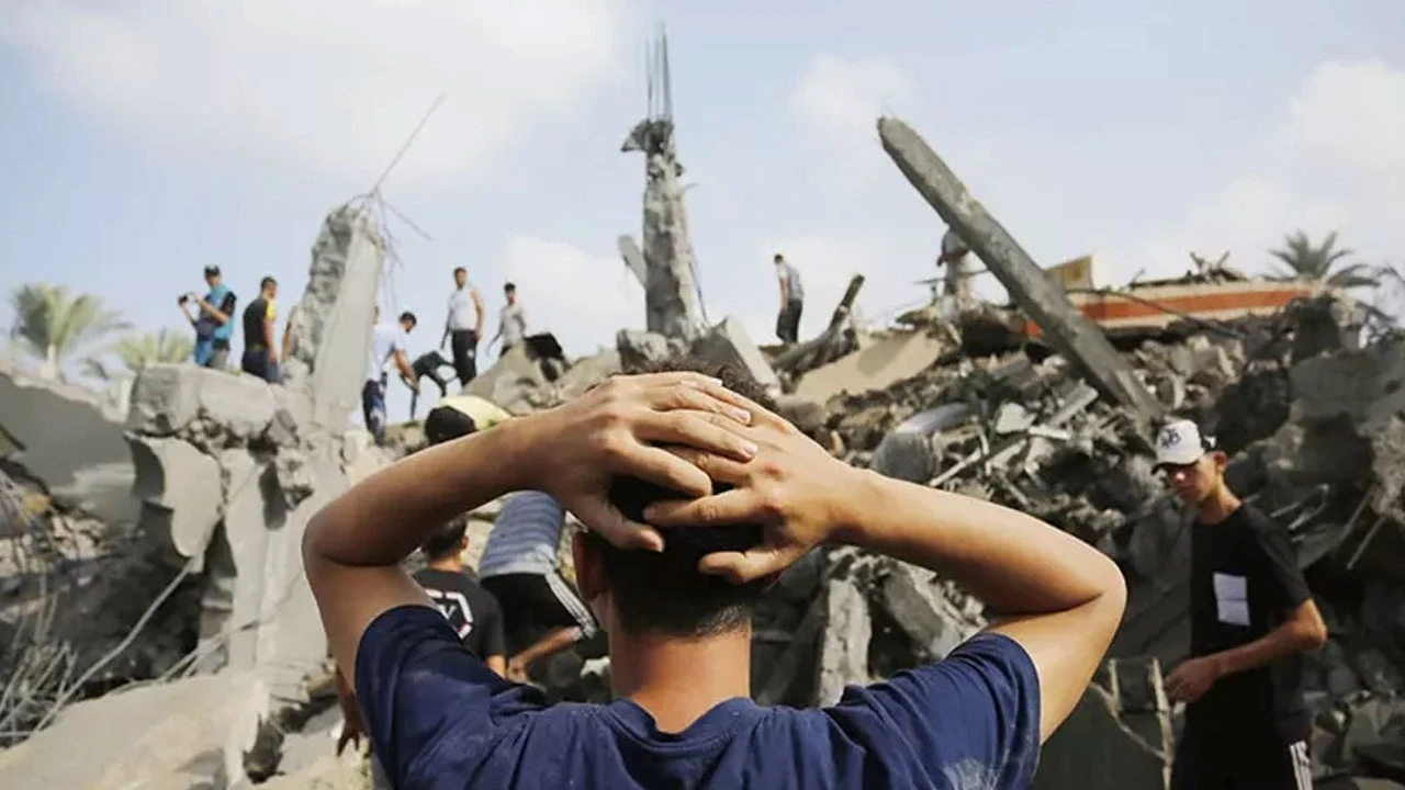 Gazze'de İsrail saldırısında katliam: En az 100 Filistinli hayatını kaybetti