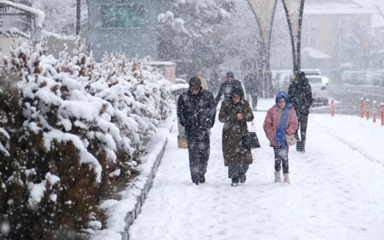 La nina etkisine dikkat! Yaz havası için son saatler...