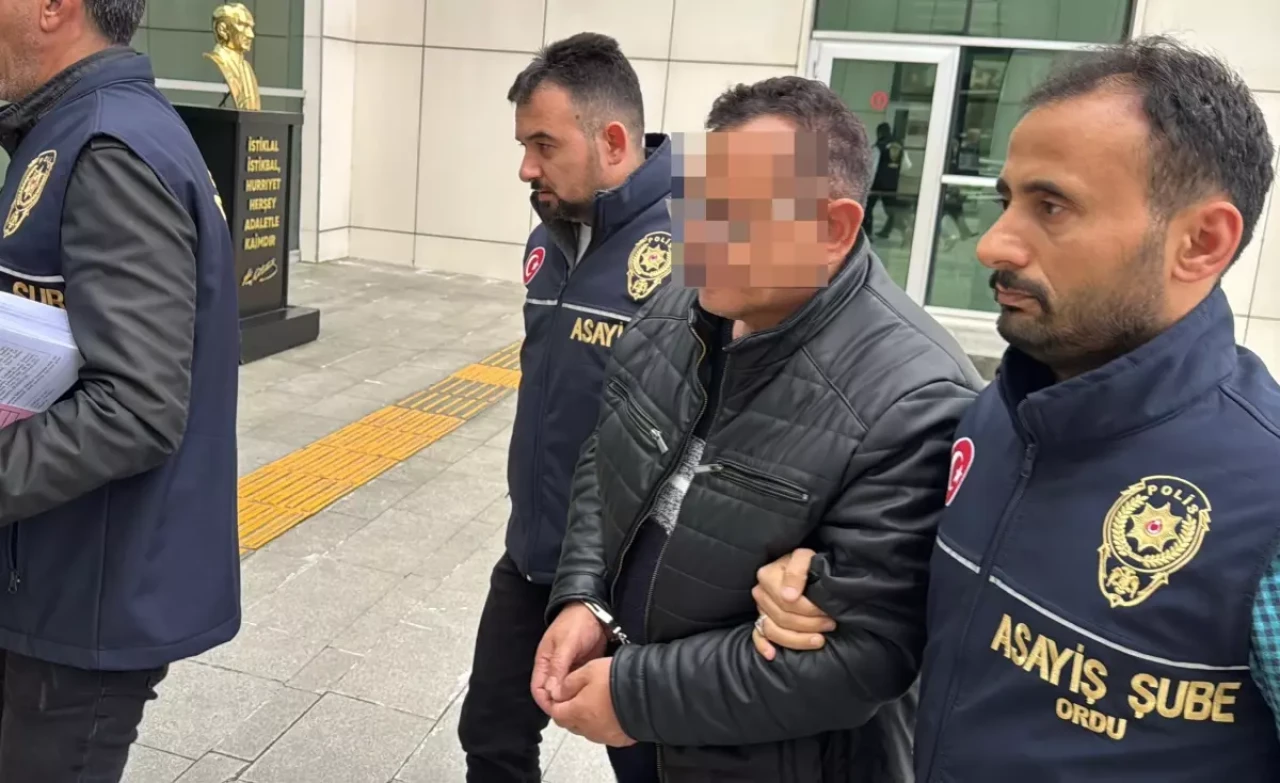 Ordu'da kuyumcudan 2 milyon liralık altın çalan şahıs tutuklandı