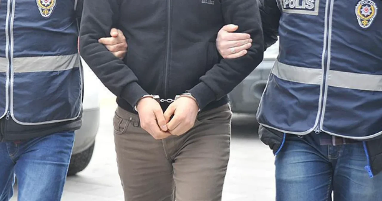 Cumhurbaşkanı Erdoğan'a yönelik tehdit içerikli paylaşım yapan kişi gözaltına alındı