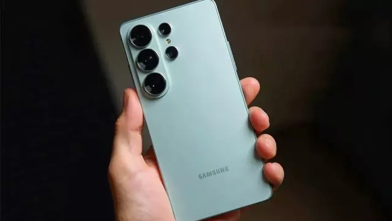 Samsung Galaxy S26 gelişmiş kamera ve selfie özellikleriyle büyüledi