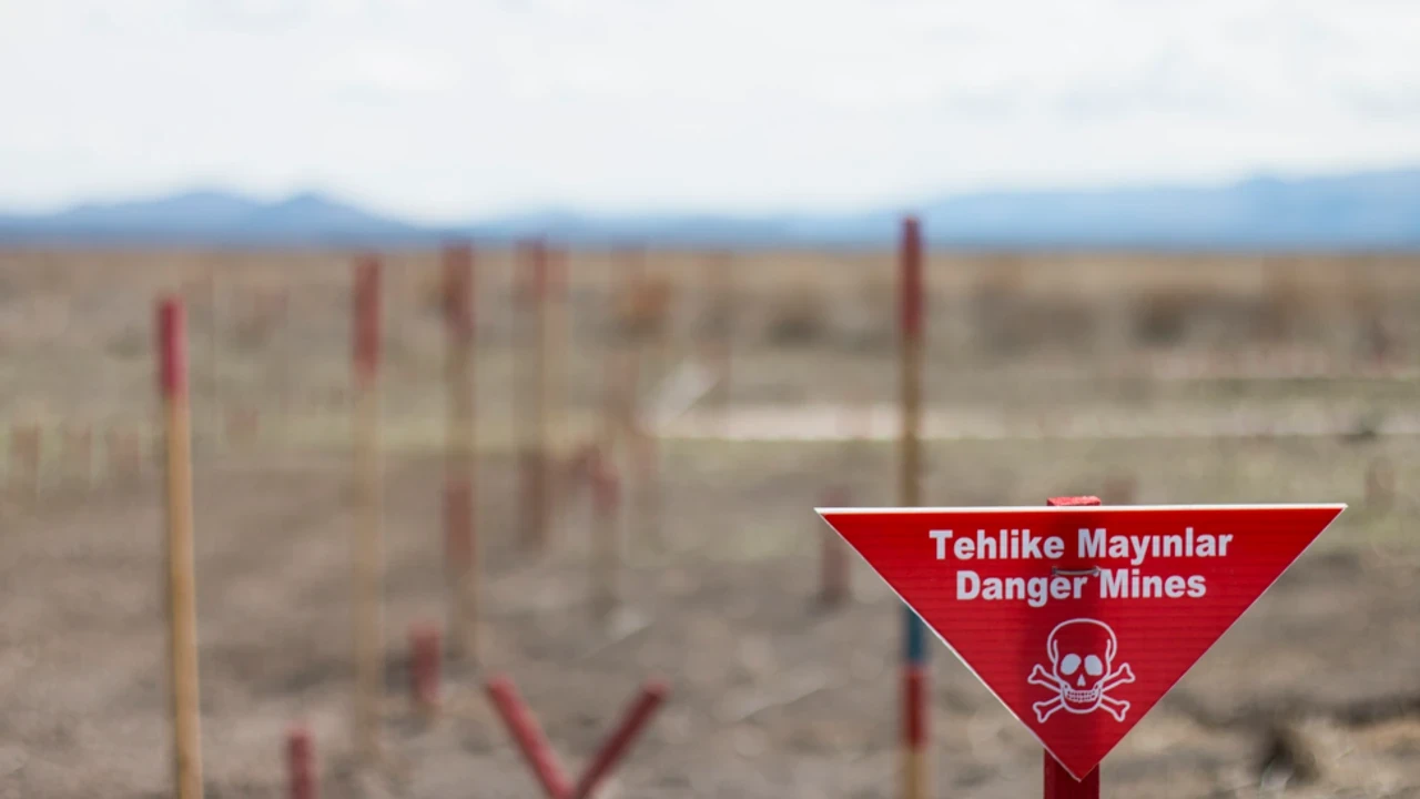 Suriye’de PKK/YPG mayını patladı: Bir asker hayatını kaybetti