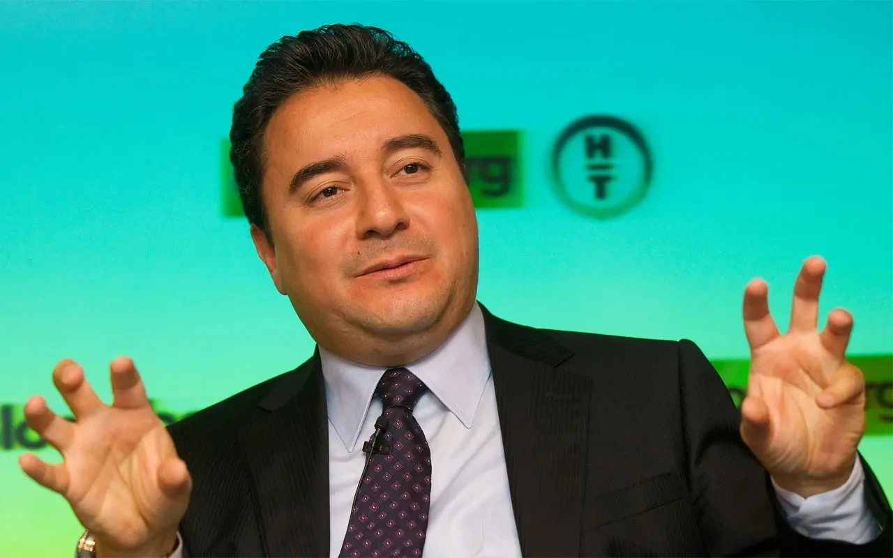 Sinan Burhan’dan Babacan ve Davutoğlu açıklaması: “AK Parti’den teklif yok”