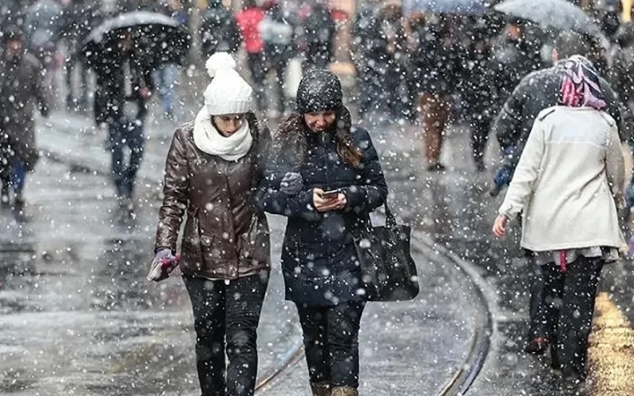 Hazırlanın kuvvetli geliyor! Bu iller bir anda beyaza bürünecek