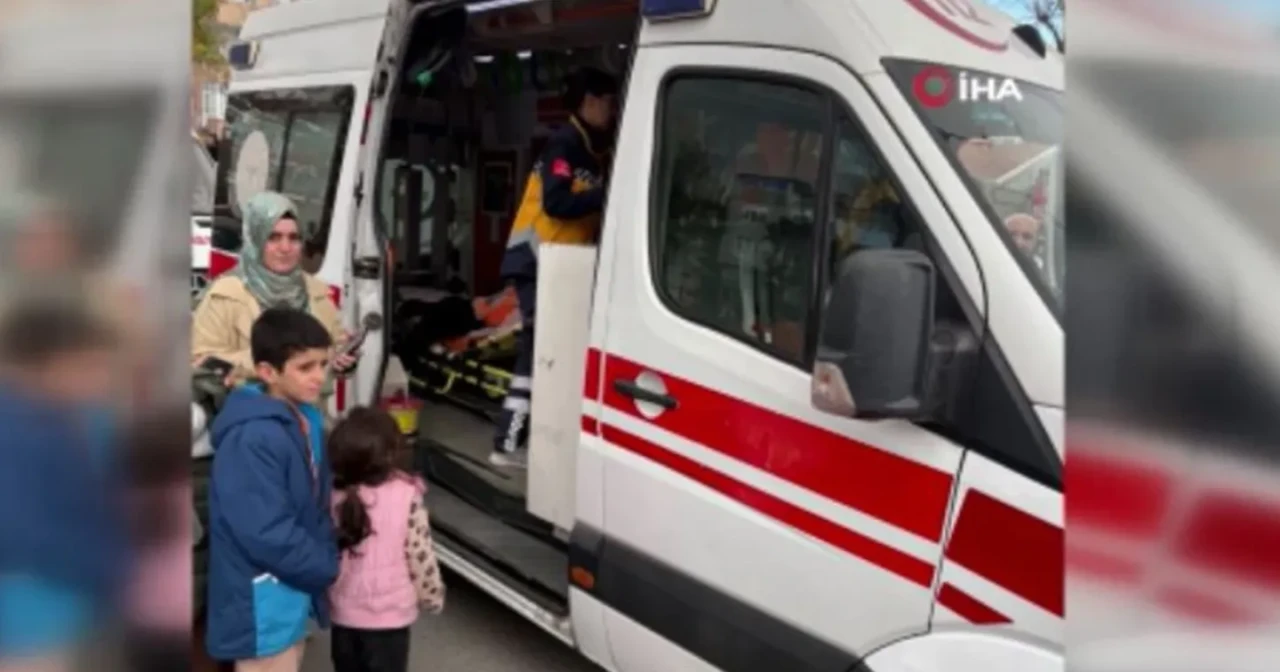 Parkta oynayan 4 çocuk elektrik akımına kapıldı!