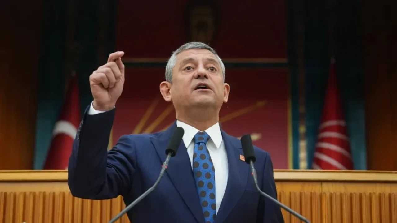 Özgür Özel’den Hatay İl Başkanı’na sert çıkış: “Hangi yüzle geldin?”