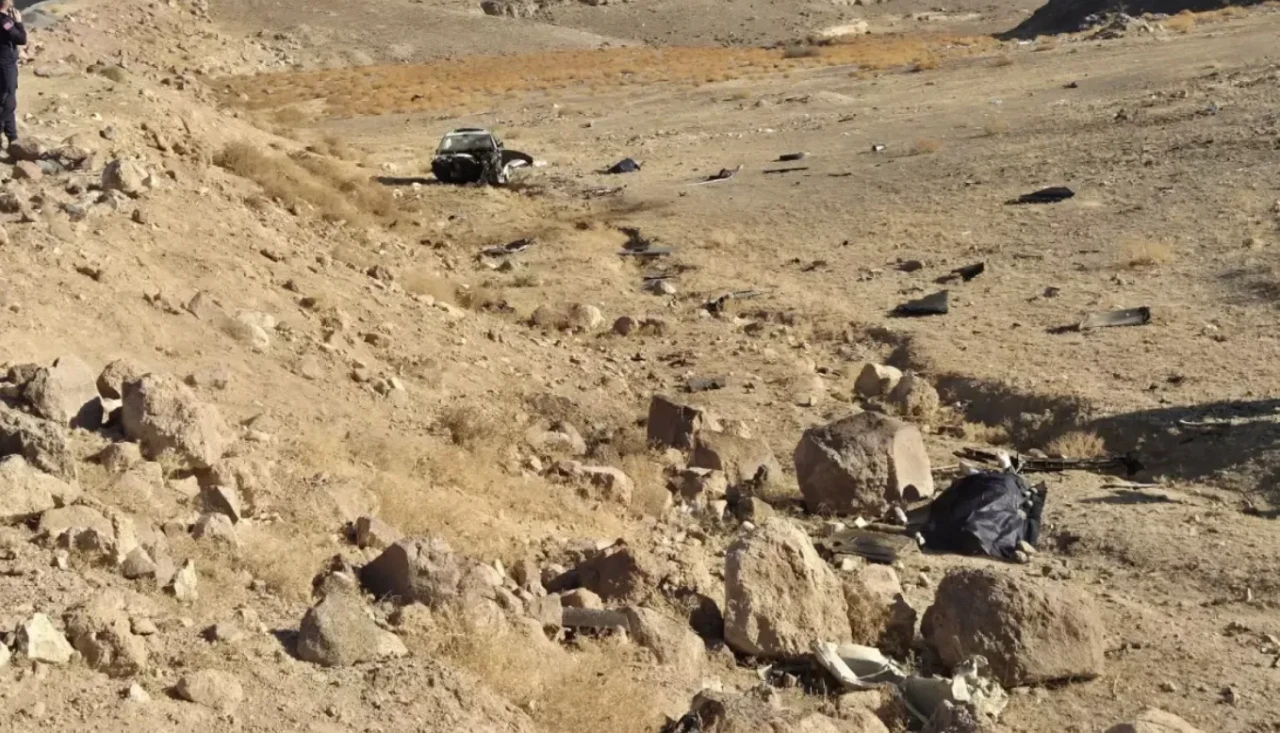 Niğde’de otomobil şarampole yuvarlandı: 2 ölü, 1 yaralı