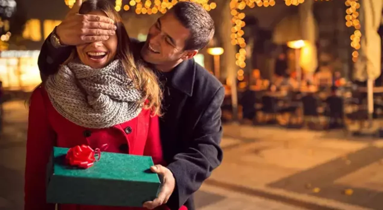 Kasım ayında sevgiliye ne hediyesi alınır?