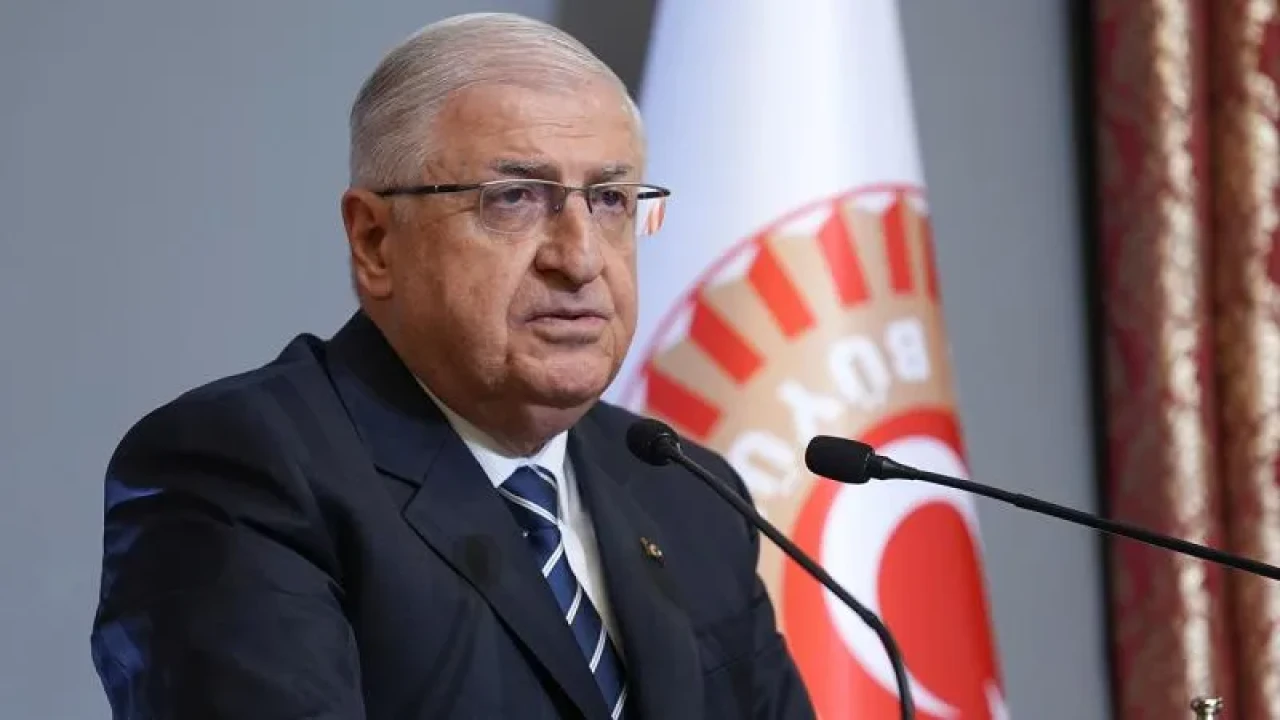 Bakan Güler: 'Kara kutunun çözümü en az 2 ay süzerecek'