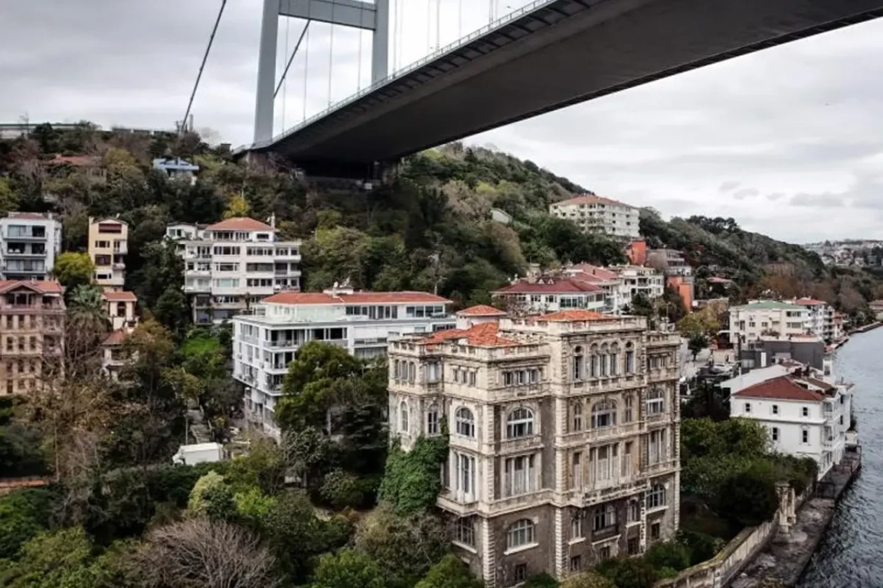 Türkiye'nin en pahalı evi satışa çıkarıldı! Emlakçılar fiyat biçemiyor