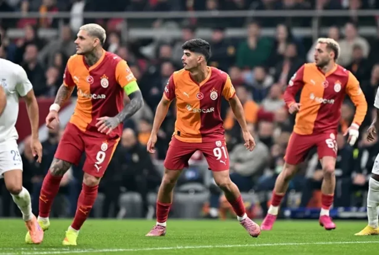 Galatasaray'ın Fenerbahçe ilk 11'i netleşti