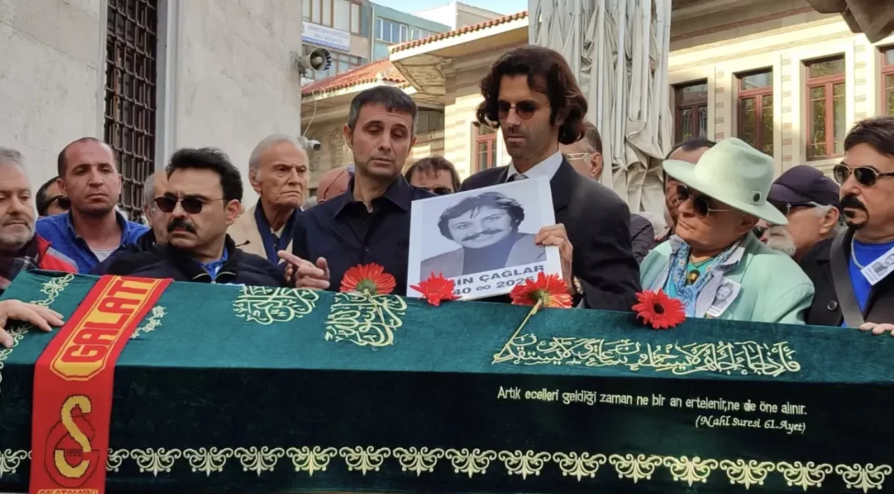 Yeşilçam’ın efsane ismi Engin Çağlar son yolculuğuna uğurlandı