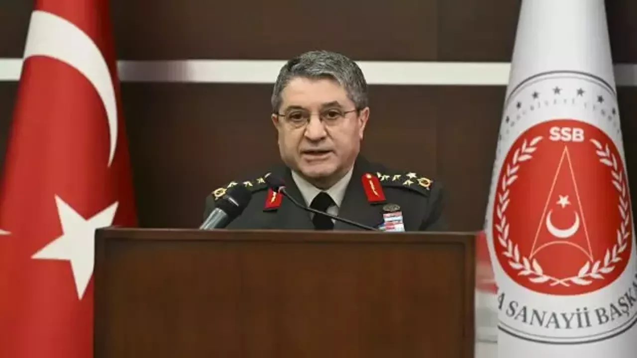 Genelkurmay Başkanı Bayraktaroğlu, TSK'nın siber ve elektronik gücünü denetledi