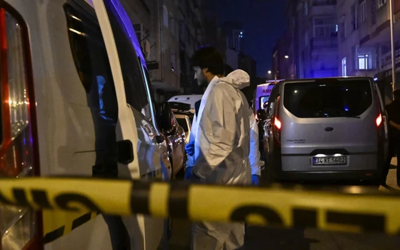 Ümraniye'de aile faciası: baba oğlunu ve kardeşini bıçaklayarak öldürdü