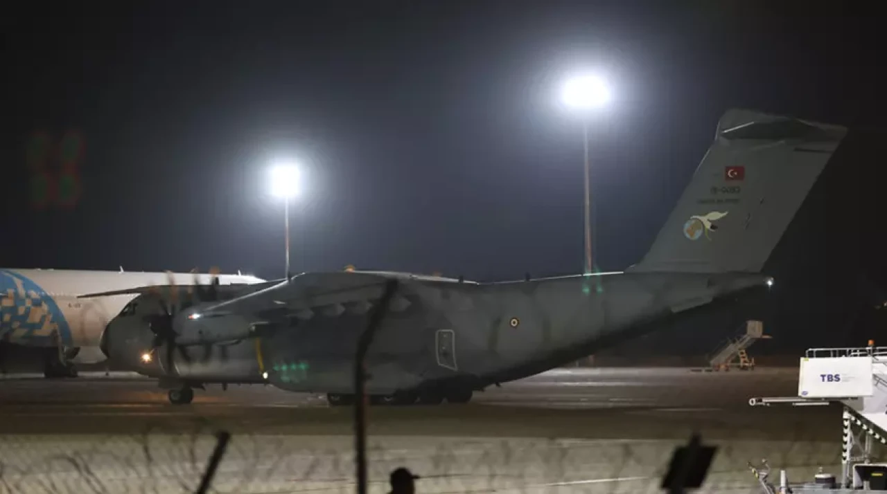 Gürcistan’da düşen askeri uçakta şehit olan 20 askerin naaşları Türkiye’de
