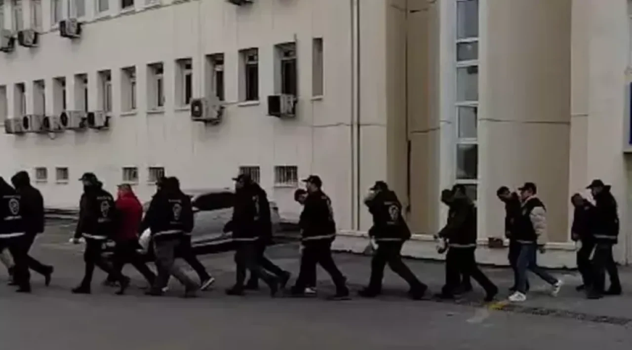 Ankara'da çeşitli suçlardan aranan 105 şüpheli tutuklandı