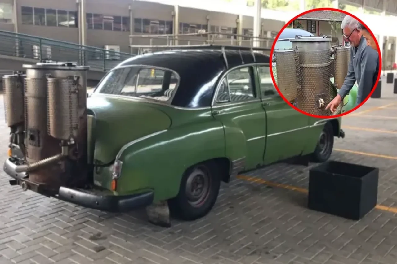 Ne benzin ne elektrik: Bu otomobil yarım asırdır odunla çalışıyor