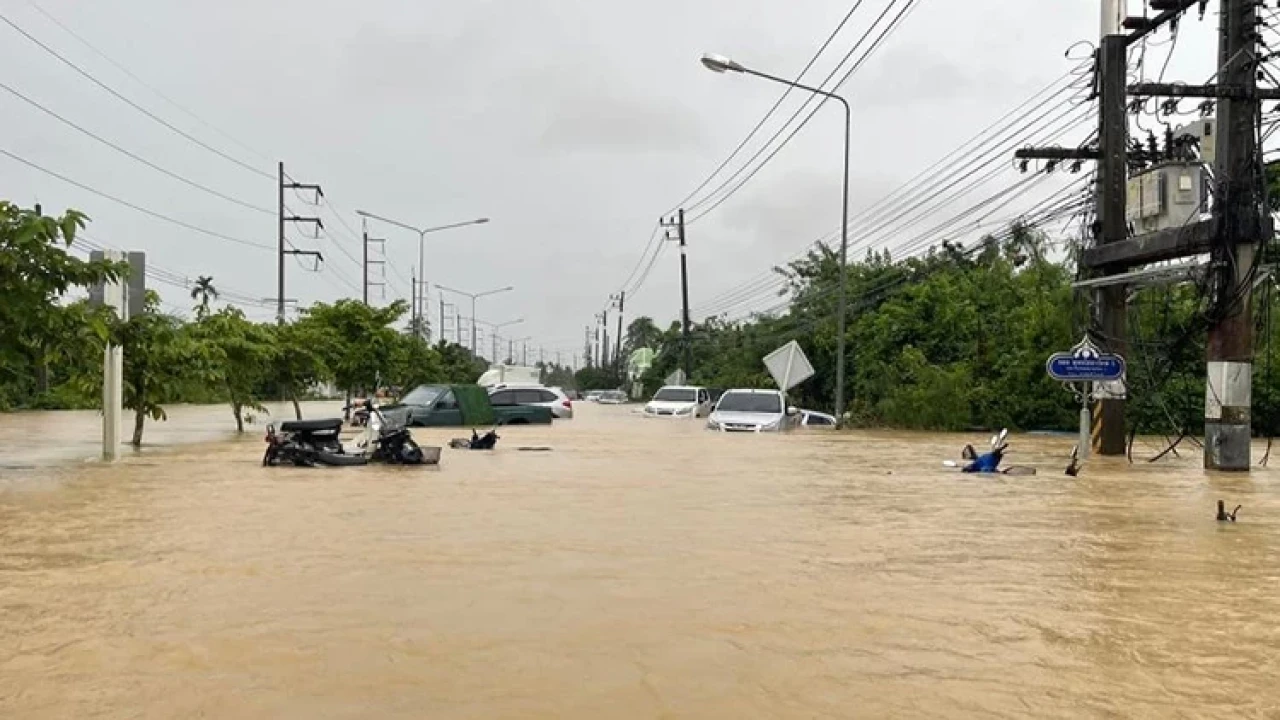 Tayland’da sel felaketi: 18 ölü, 12 kişi yaralandı.