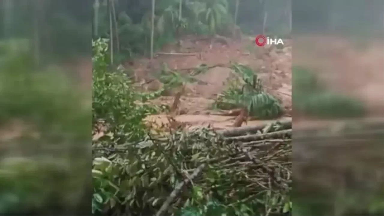 Endonezya’daki toprak kaymasında can kaybı artıyor: 11 ölü, 12 kayıp