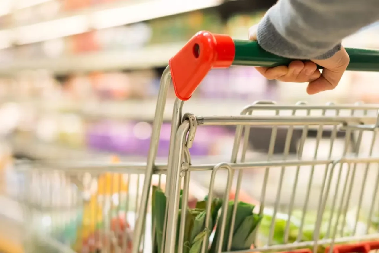 Türkiye'nin büyük market zincirinin yeni ismiyle dikkat çekiyor! Mağaza sayısı hızla yükseliyor.