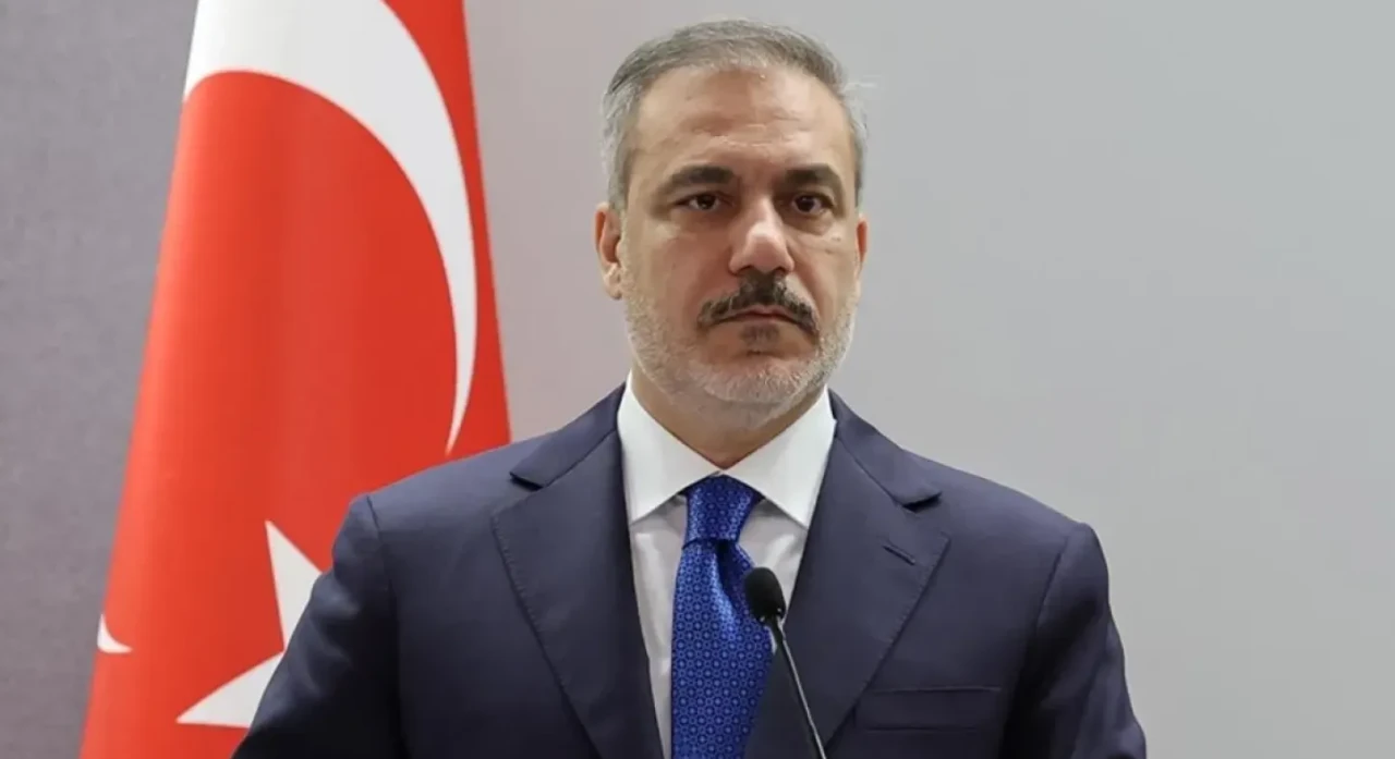 Putin barış anlaşmasını kabul etmeye hazır: Hakan Fidan'dan açıklamalar