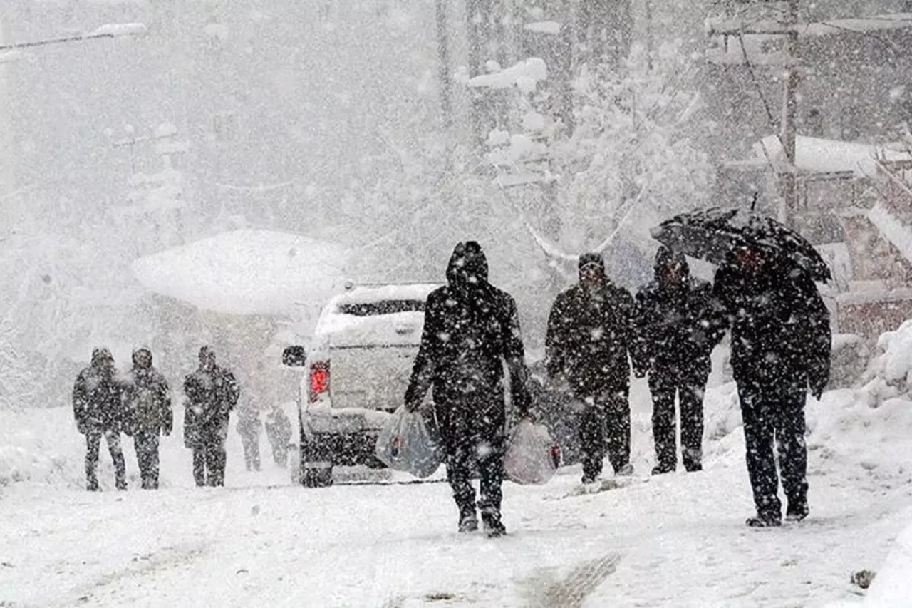 Meteoroloji duyurdu: Pazar günü 6 il karla kaplanacak